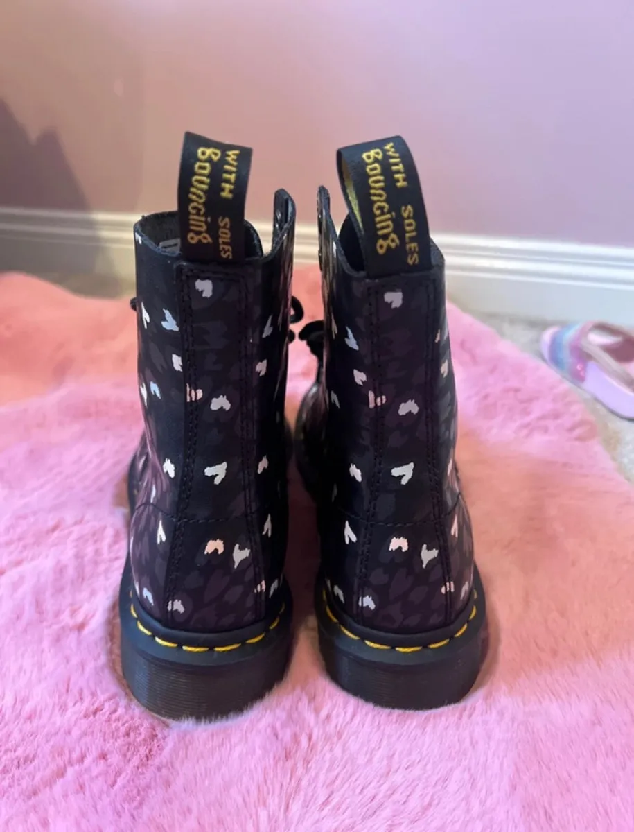 Dr Martens - Image 2