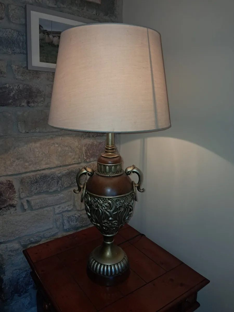 Two Italian style lamps brown & gold - Image 4