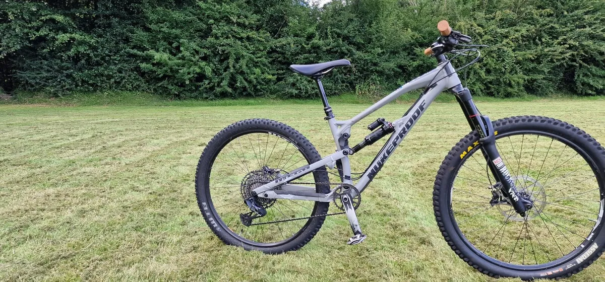 Mountain Bike - Image 2