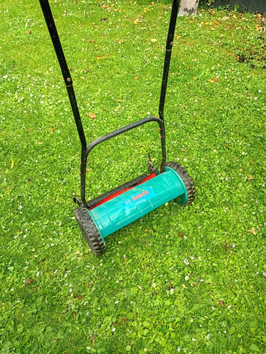 Push Lawnmower. No box - Image 1