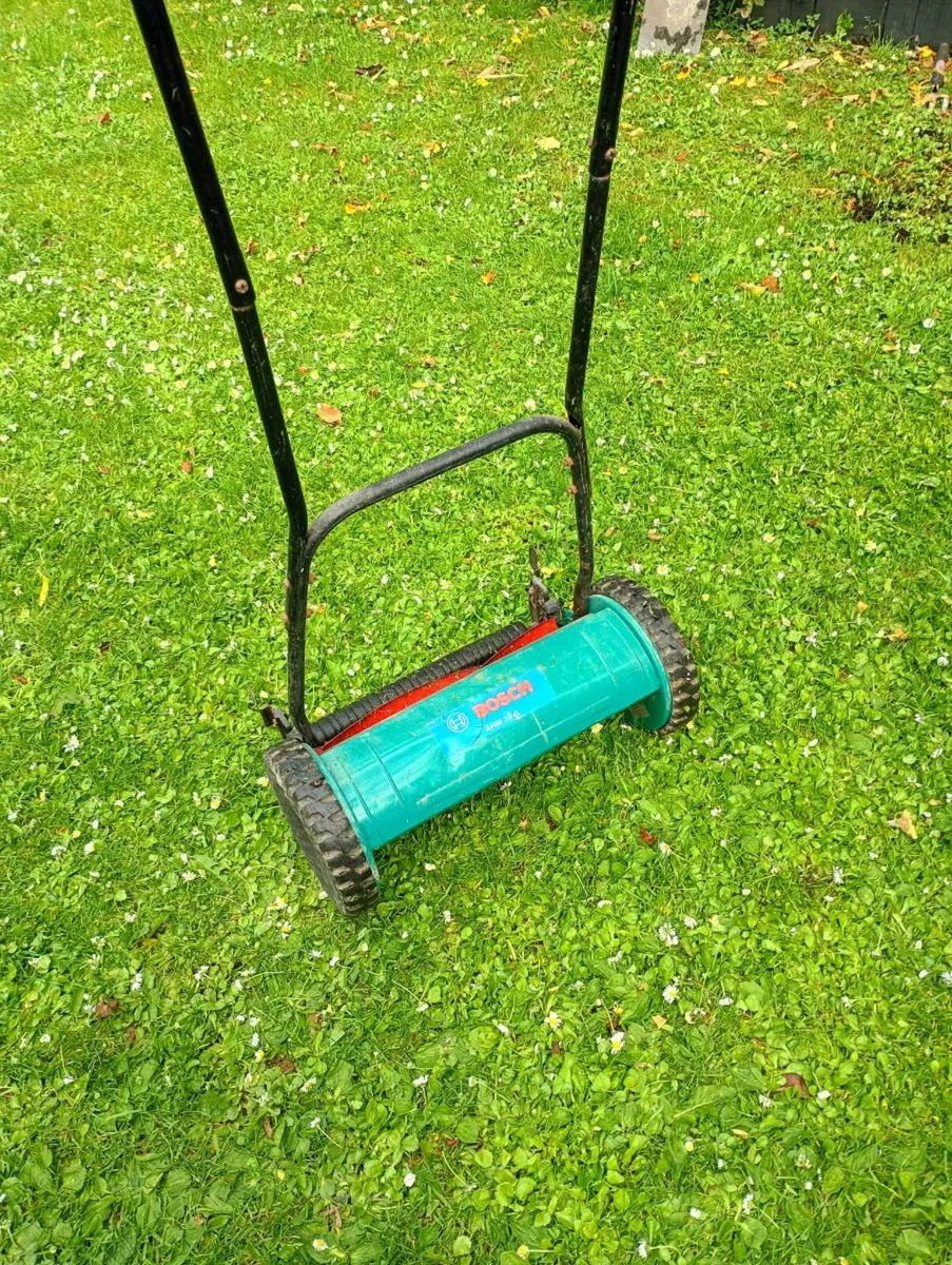 Push Lawnmower. No box - Image 2