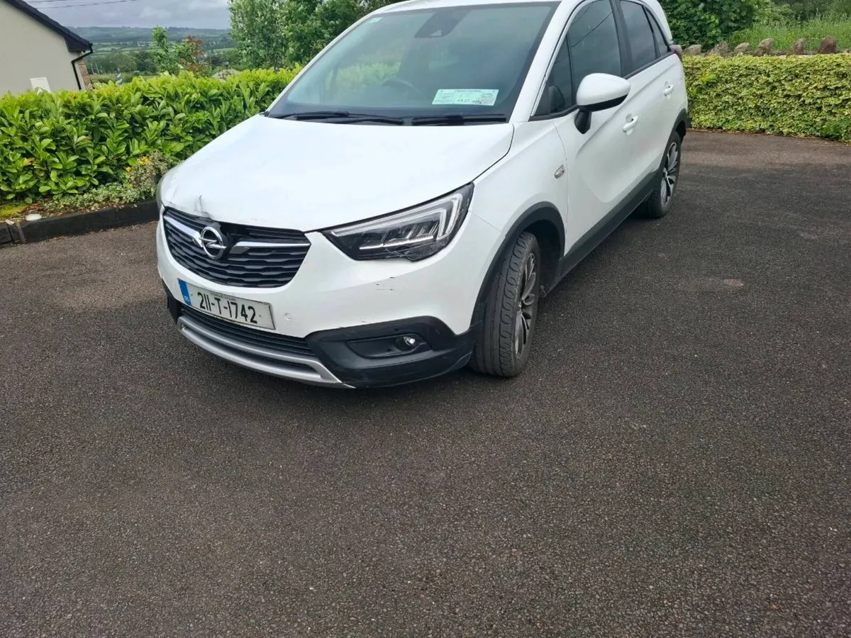 Car - Image 2