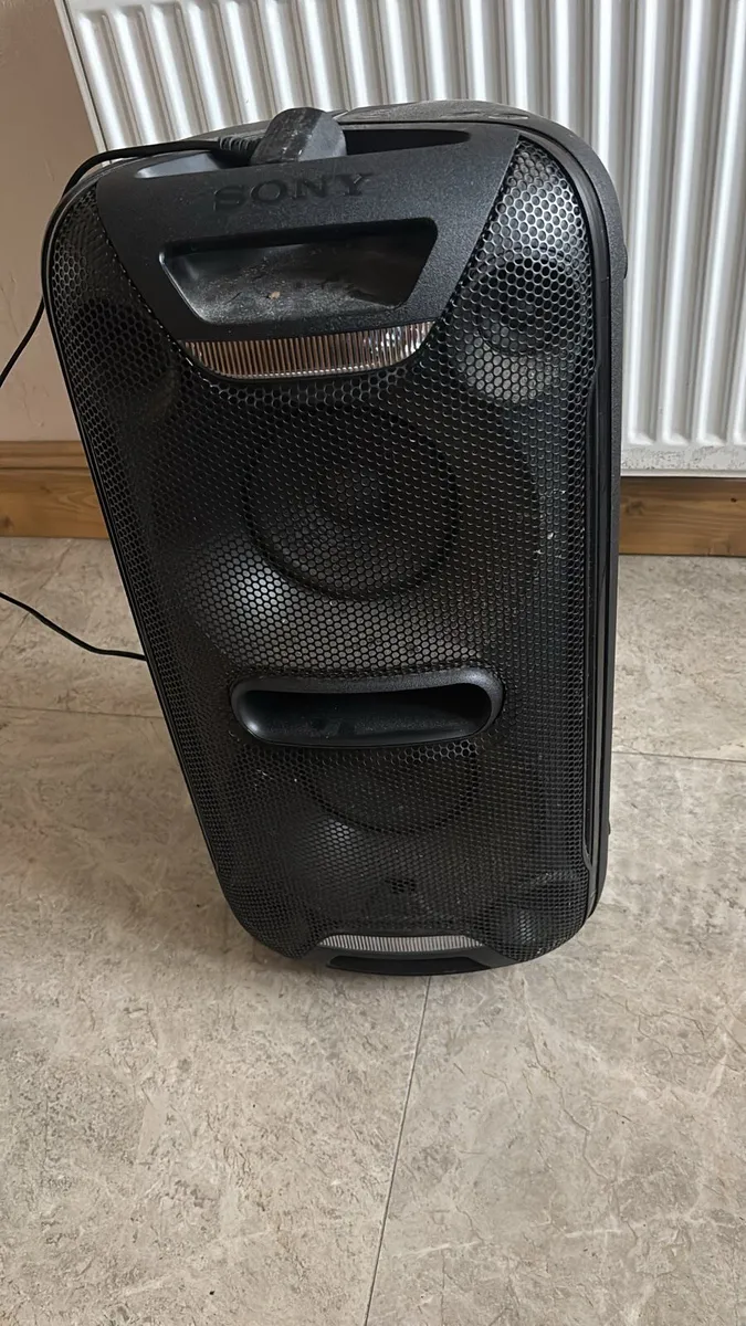 Sony Bluetooth speaker - Image 1