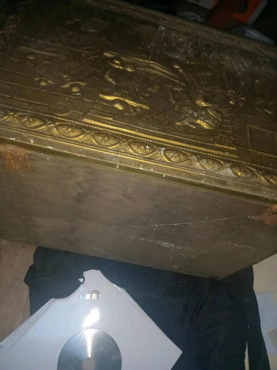 Brass Coal Box Coalscuttle - Image 3