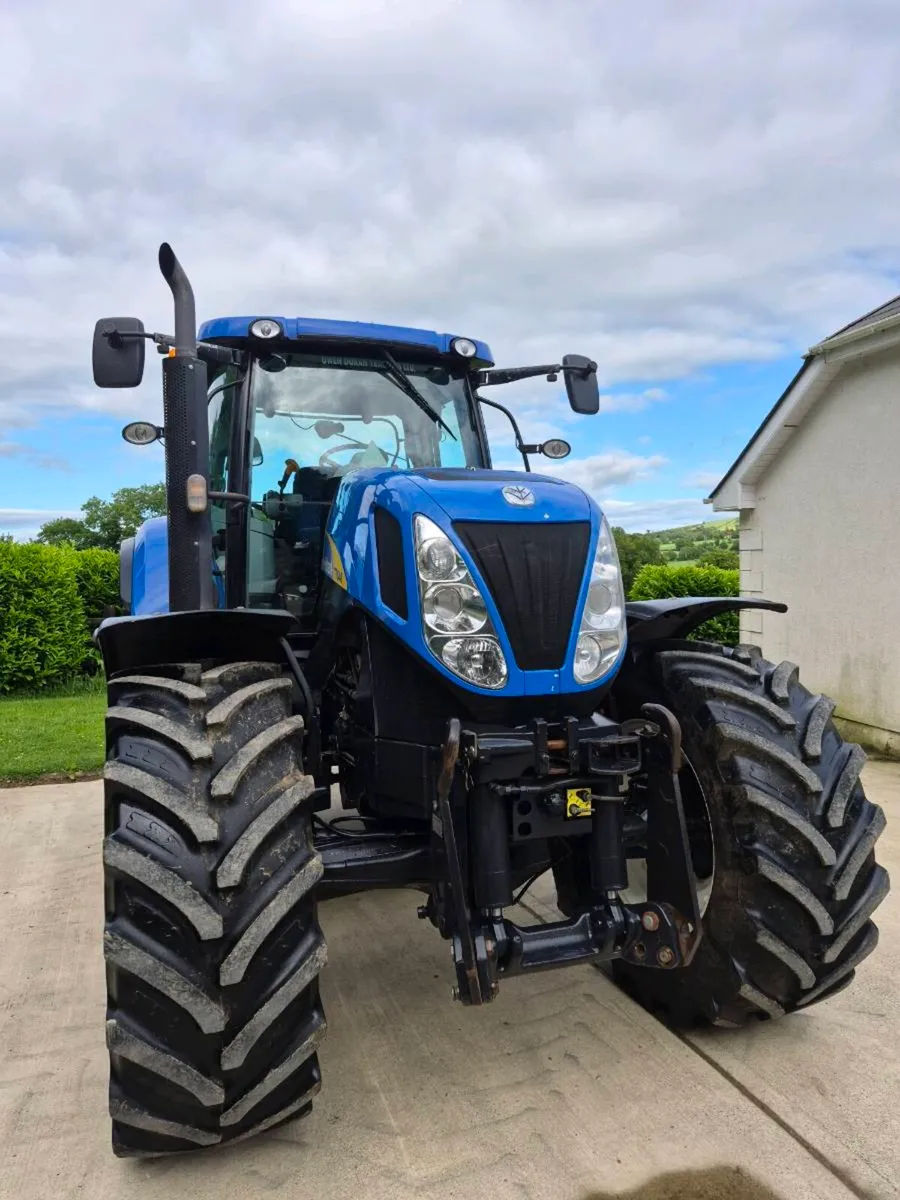 New Holland T7040 2011 50k - Image 2