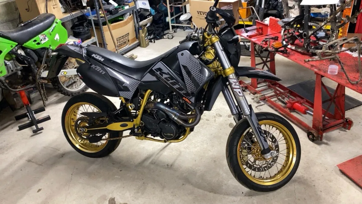 BMW GSA 1200 KTM 640 Supermoto - Image 1
