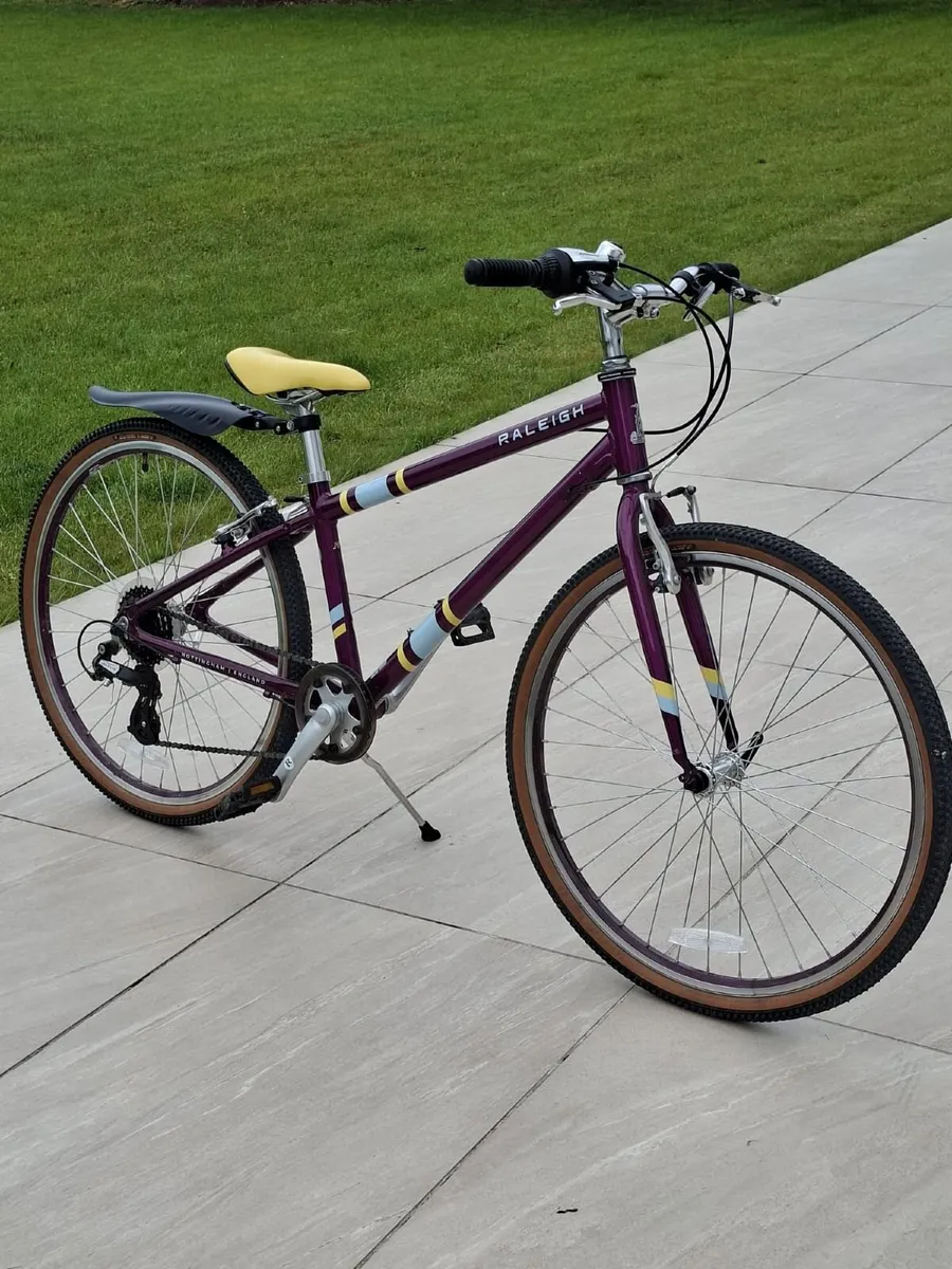 Raleigh Pop 26 Inch Bicycle - Image 1