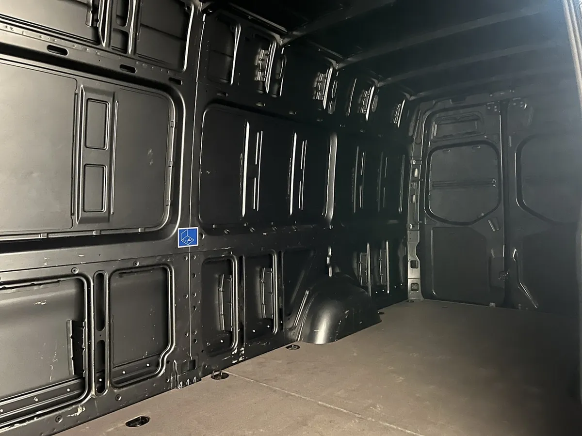 2025 Mercedes-Benz Sprinter High Roof Panel Van - Image 3