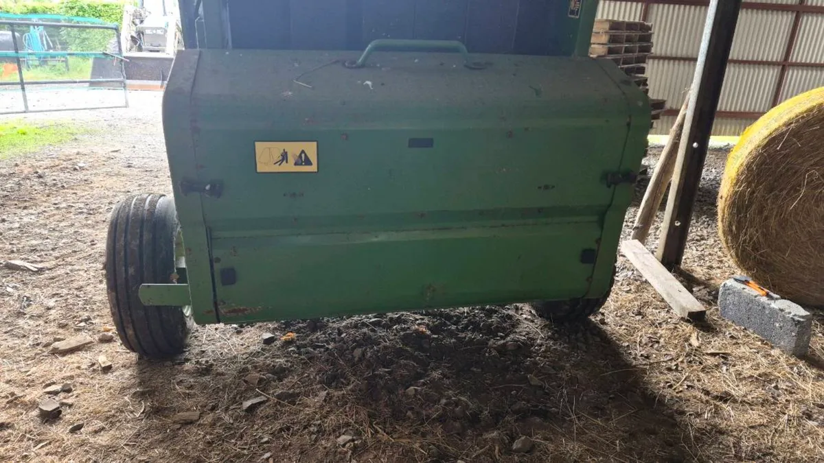 John Deere Round Baler - Image 4
