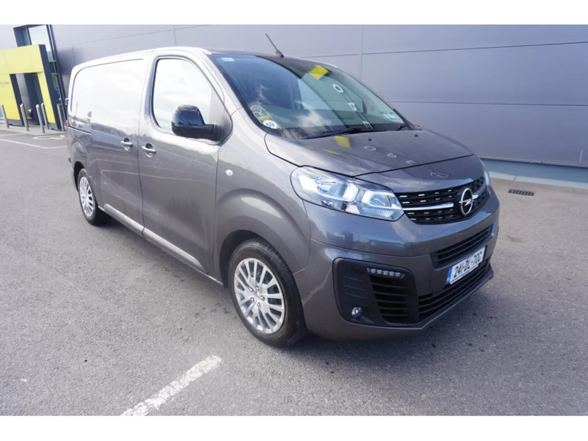 Opel Vivaro SPORT L1H1 1.5 120PS 2DR - Image 2