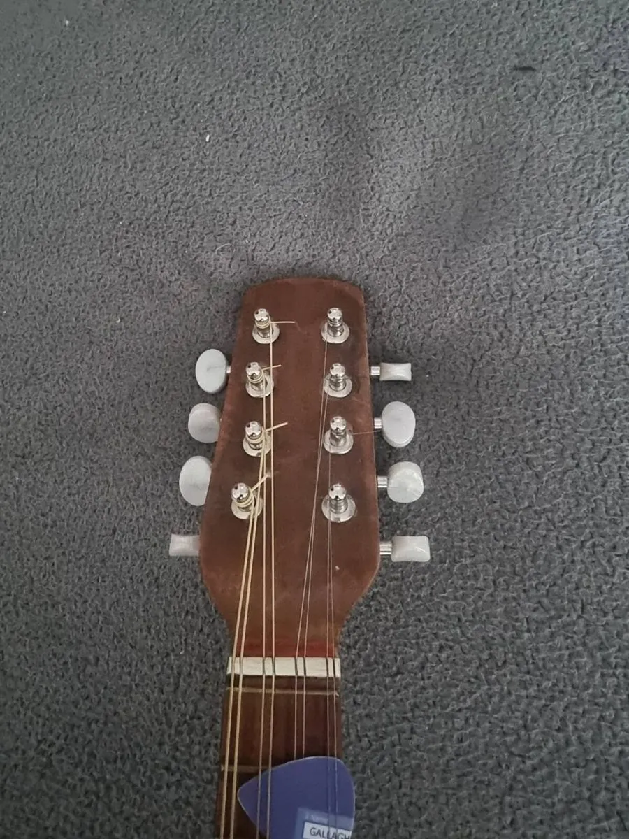Old Italian mandolin - Image 3