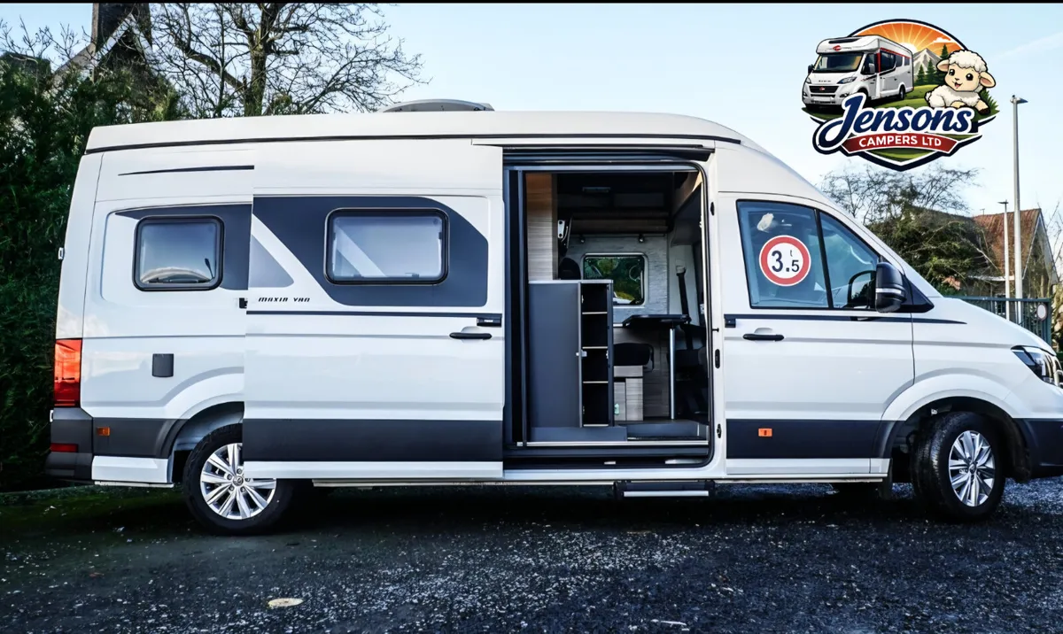2023 HOBBY MAXIA VAN VW CRAFTER DSG ONLY 3500KMS - Image 1