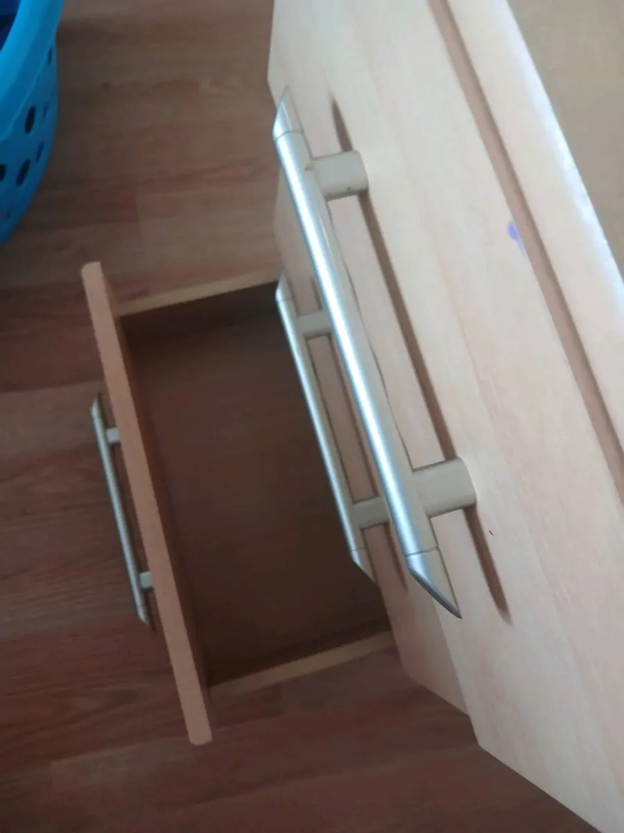Locker - Image 2