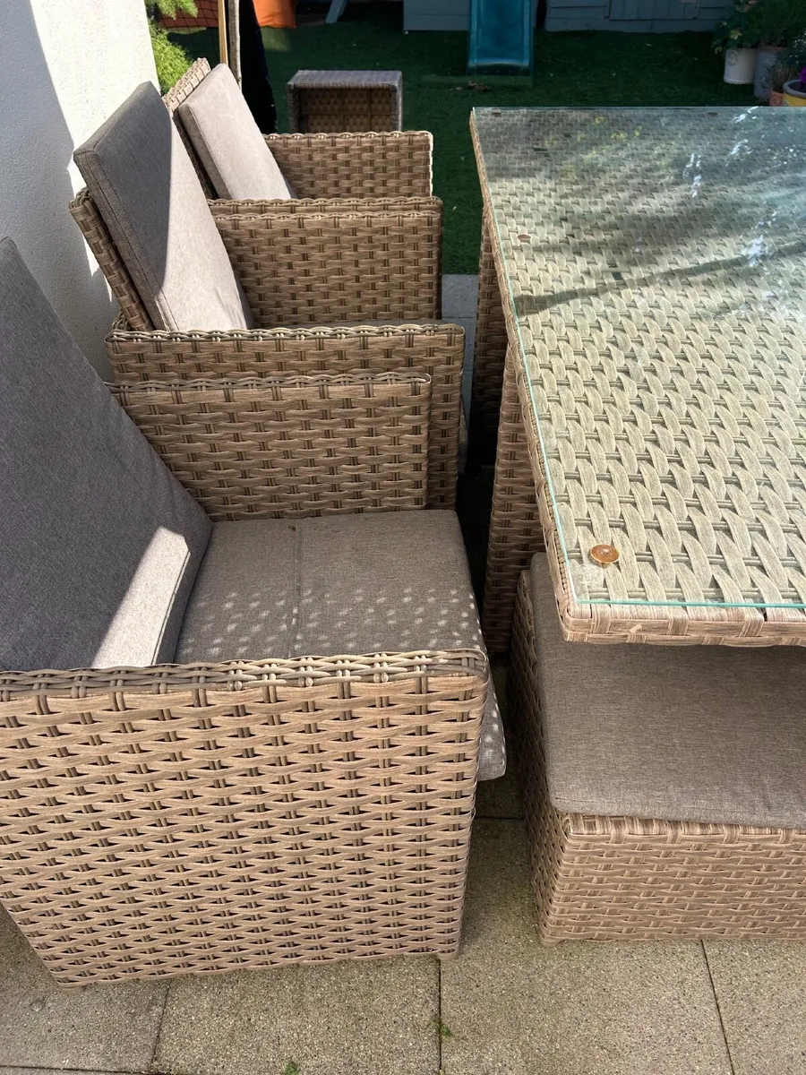 Garden Furniture - Image 4