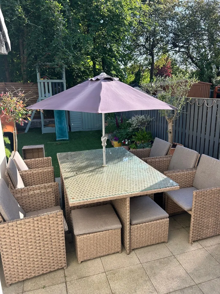 Garden Furniture - Image 1