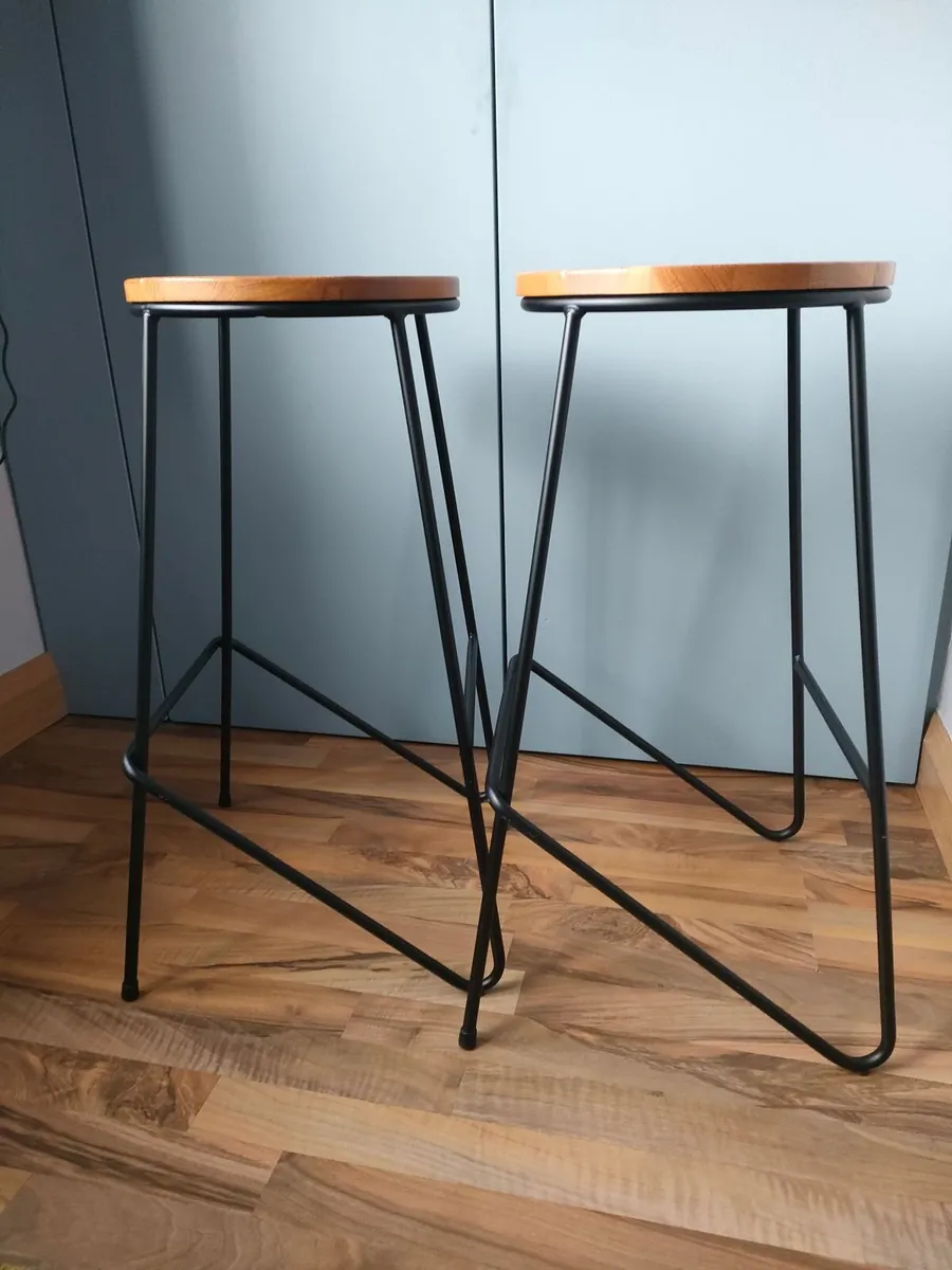 Bar stools - Image 3