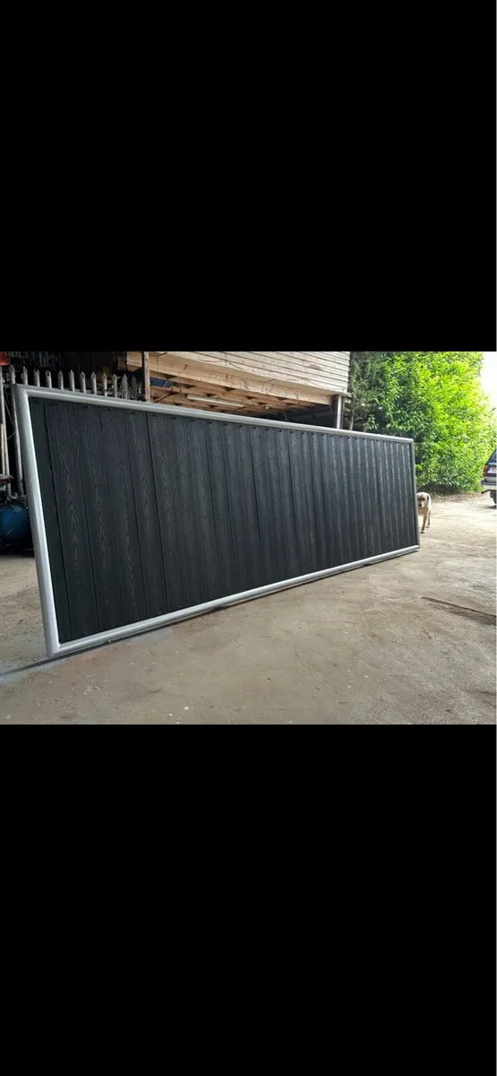 Composite Sliding Gate - Image 3