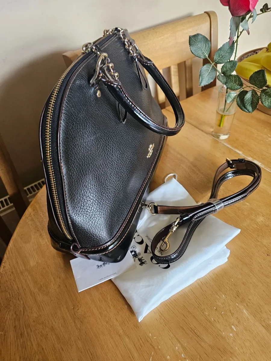 Coach Black Leather Hand/Shoulder Bag / NEW - Image 1