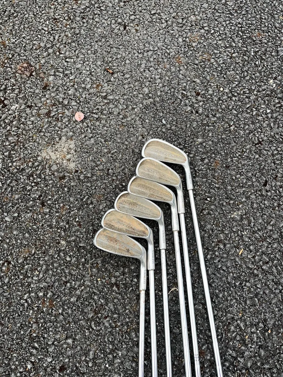 Golf clubs - Image 1