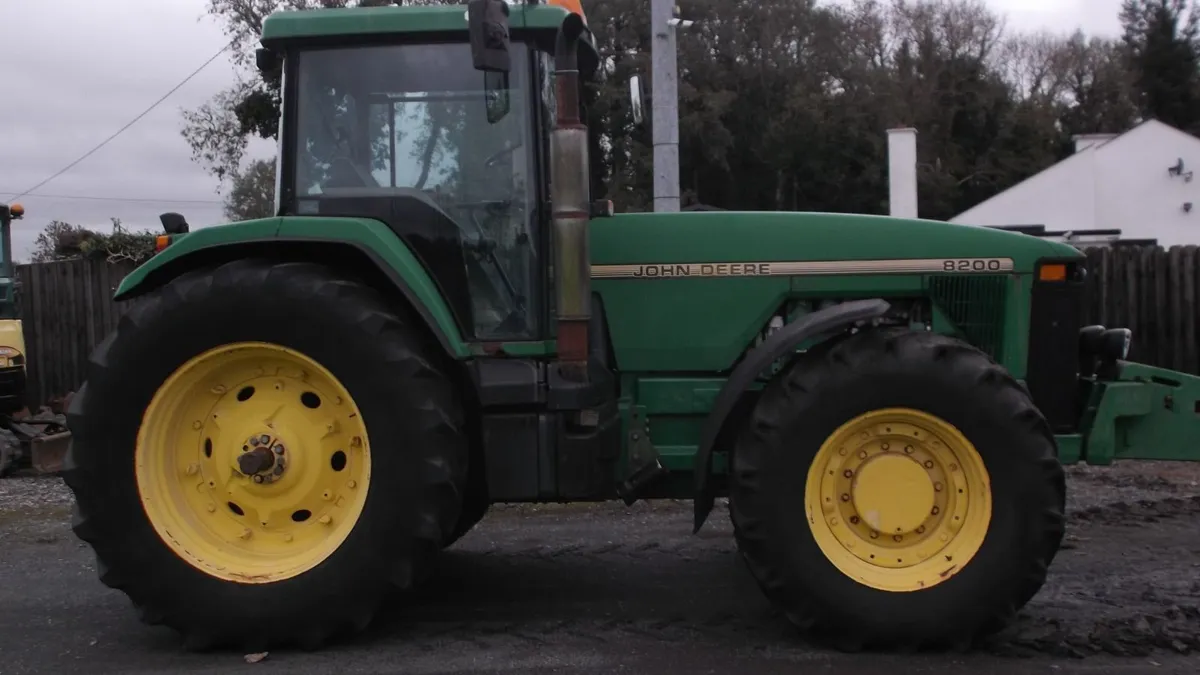 john deer 8200 - Image 2
