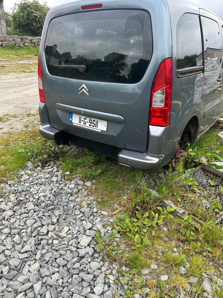 Berlingo multispace for parts - Image 3