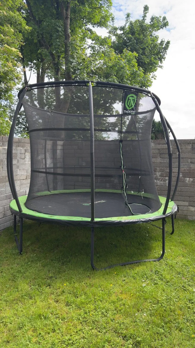 *FREE* 12ft Thorpe Sports Trampoline - Image 2