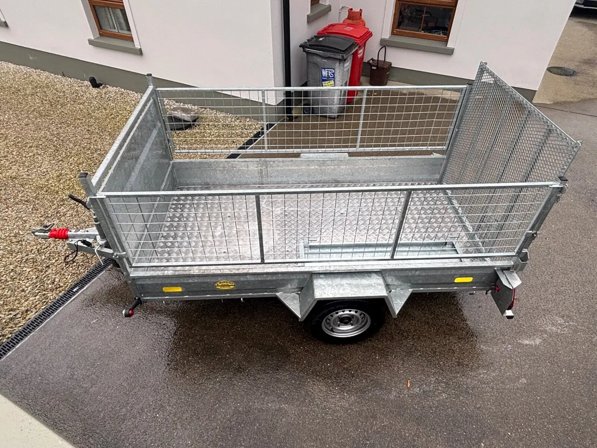 McKelvey Trailer - Image 2