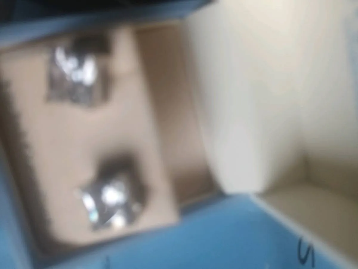 Ear rings for  sale - Image 3