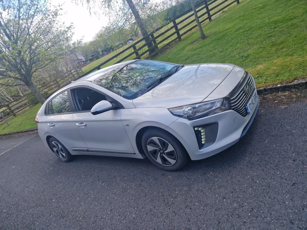 Hyundai ionic hybrid 78k miles - Image 1