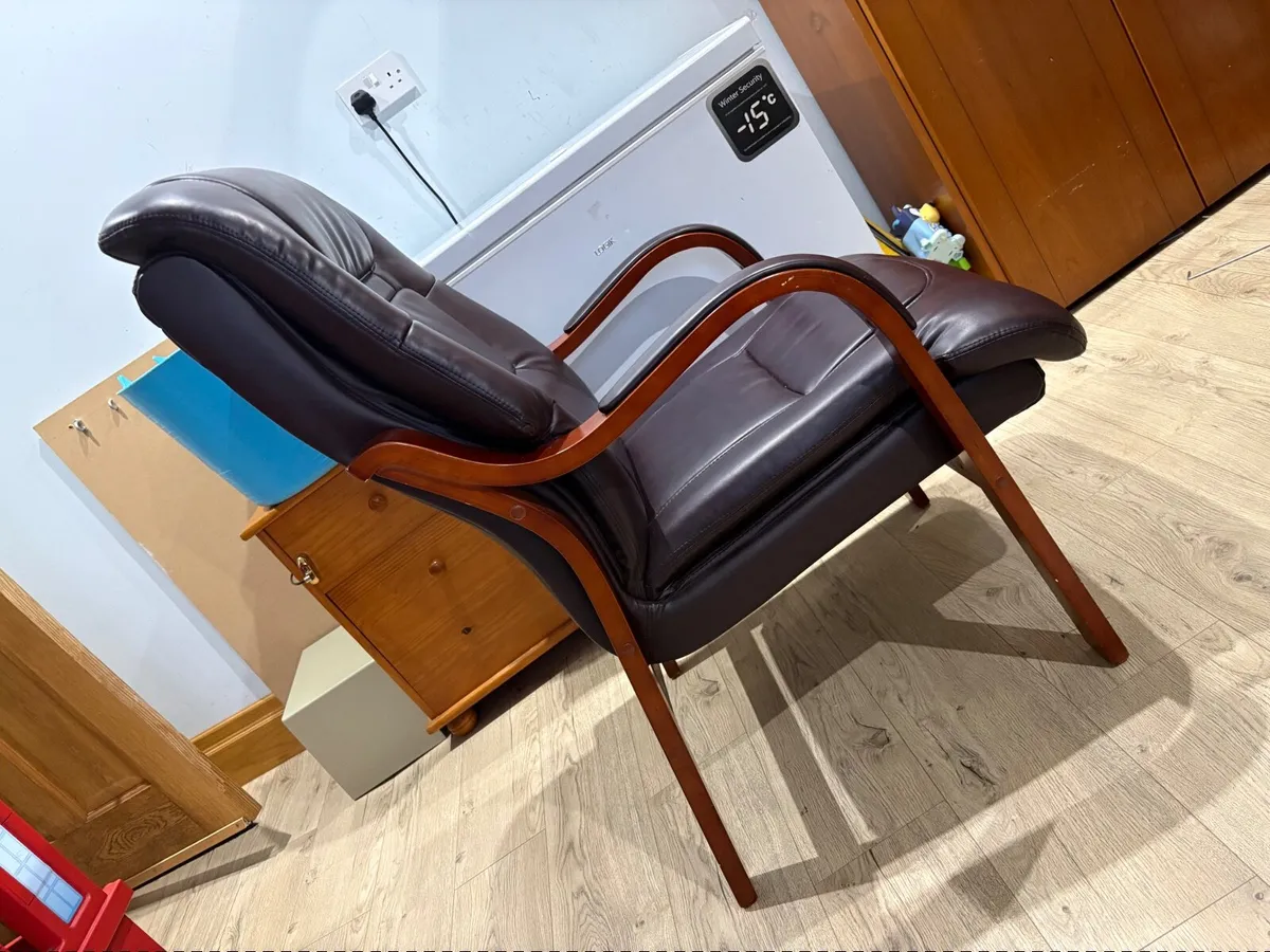 Armchair - Image 4