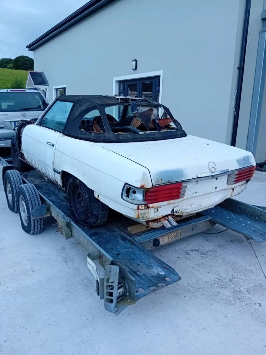 LOOK mercedes 350sl 1973 R107 only 600 euros - Image 4