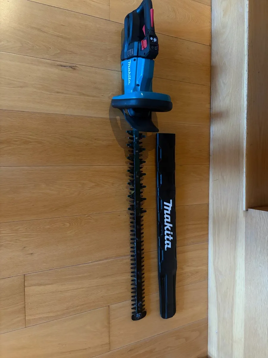 Makita DUH751 LXT Brushless battery hedge trimmer - Image 2
