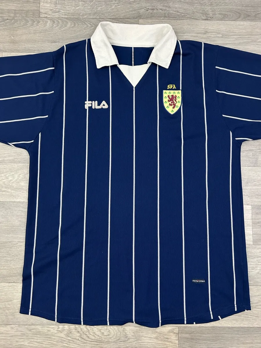 Vintage 2002 Fila Scotland Home Jersey Shirt L - Image 2