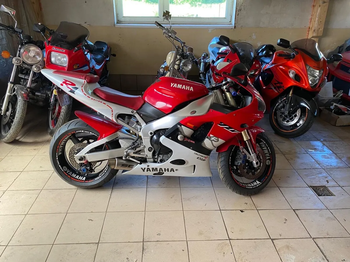 Yamaha yzf1000 R1 - Icon - Image 2