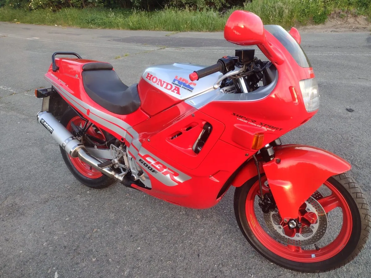 Honda cbr600 F1 very clean from Germany - Image 3