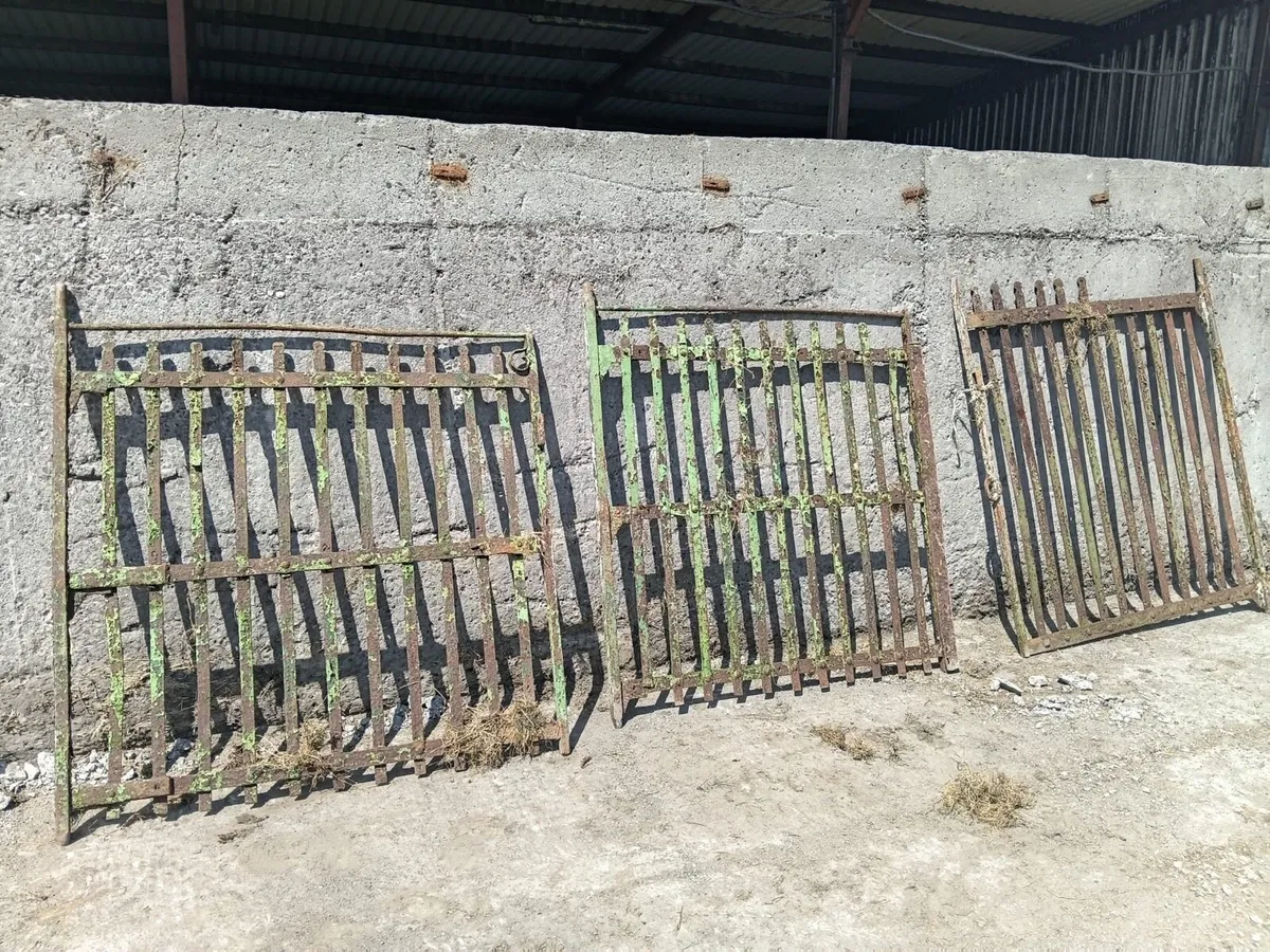 Gates - Image 4