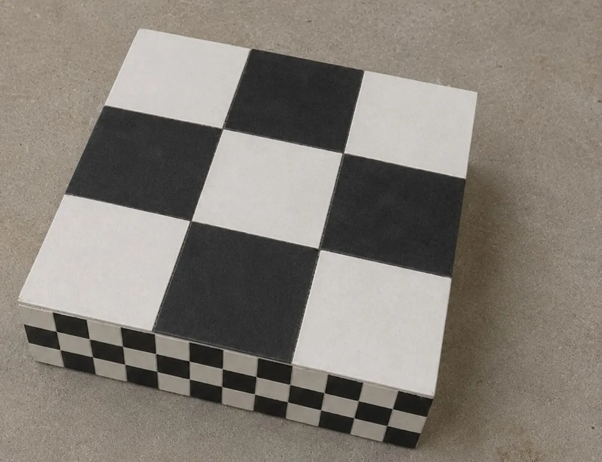 Black & White Checkerboard Plinth Display Pedestal - Image 2
