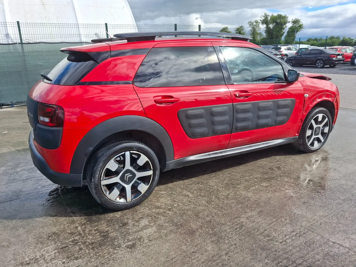 2016 Citroën C4 Cactus  Flair  1.6 Diesel  Automat - Image 4