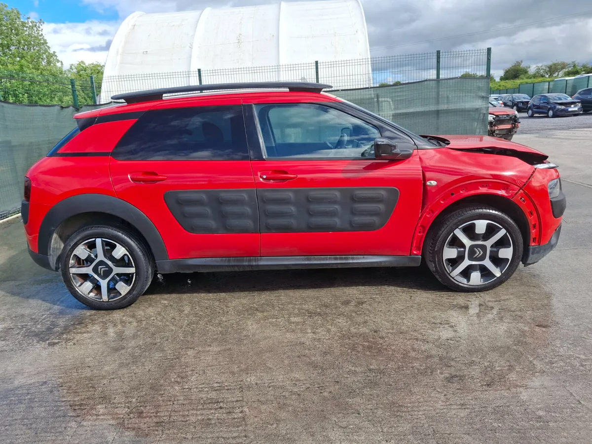 2016 Citroën C4 Cactus  Flair  1.6 Diesel  Automat - Image 3