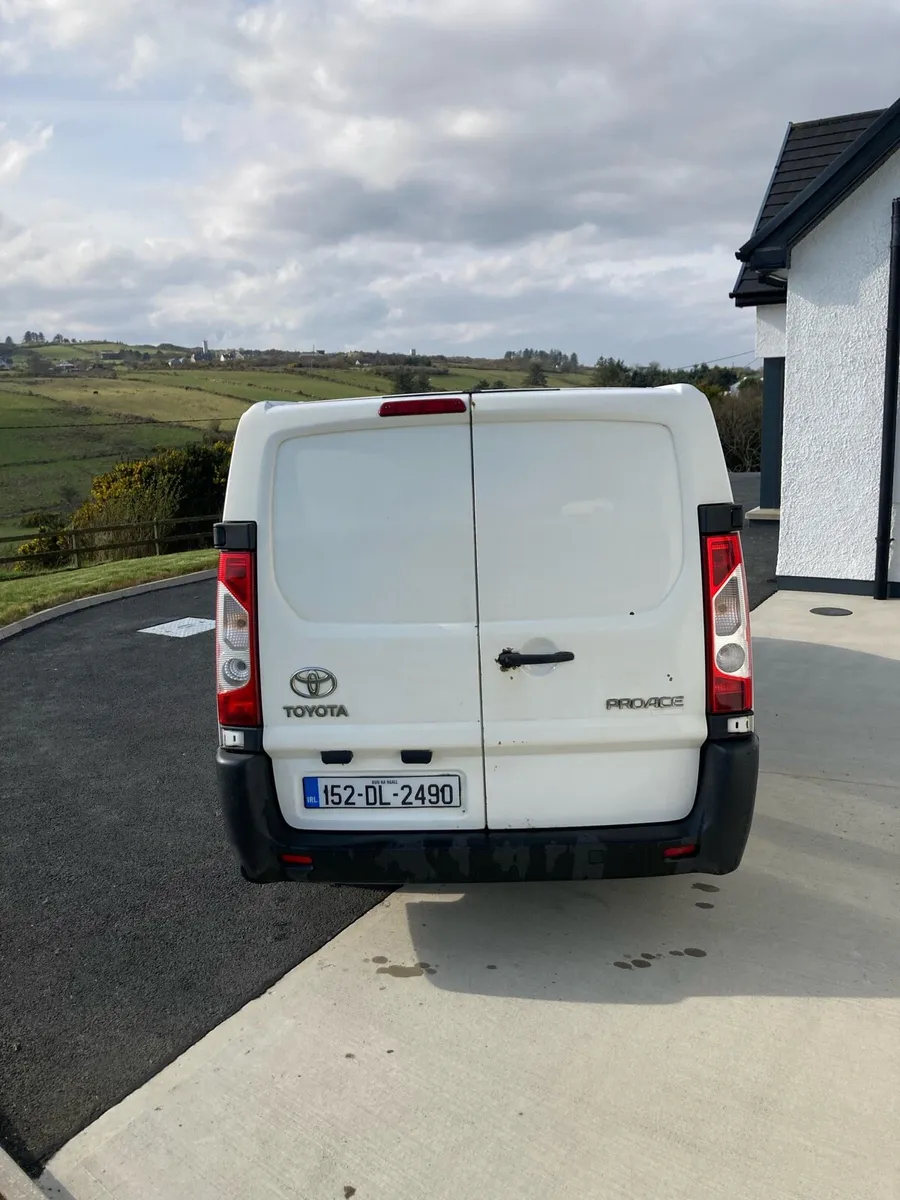 Toyota proace - Image 2