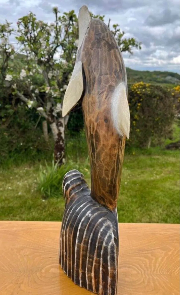 Wooden dolphin sculpture - 50cm in height - Image 2