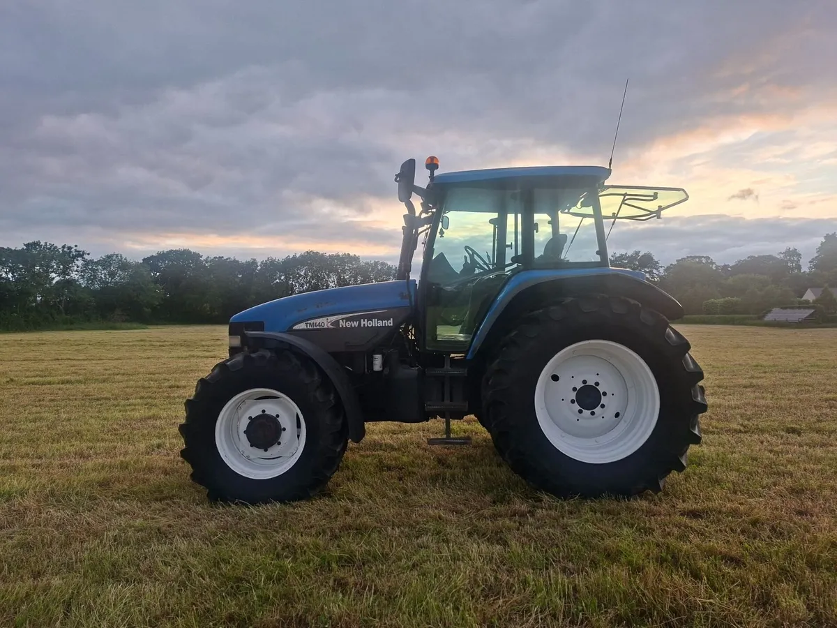 New Holland tm 140 - Image 2