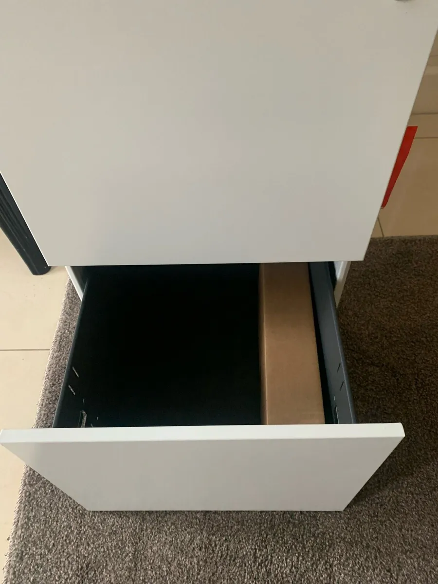 Filing Cabinet - Image 4