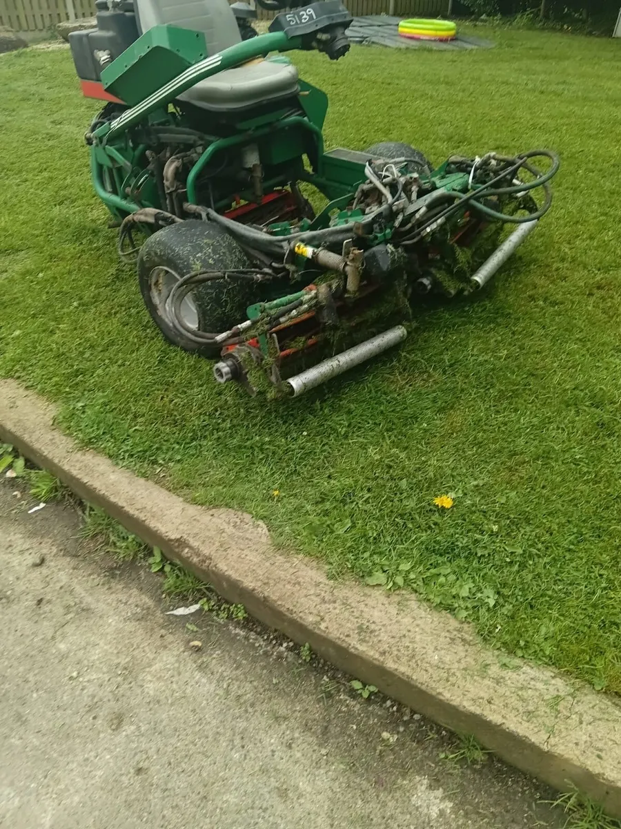 Kubota mower - Image 1
