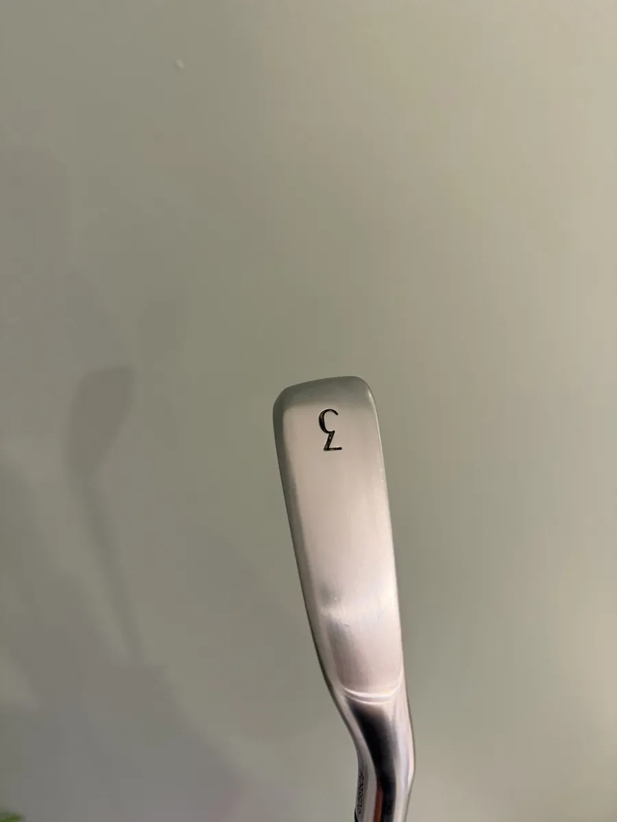 Titleist U505 3 iron - 2025 model - Image 2