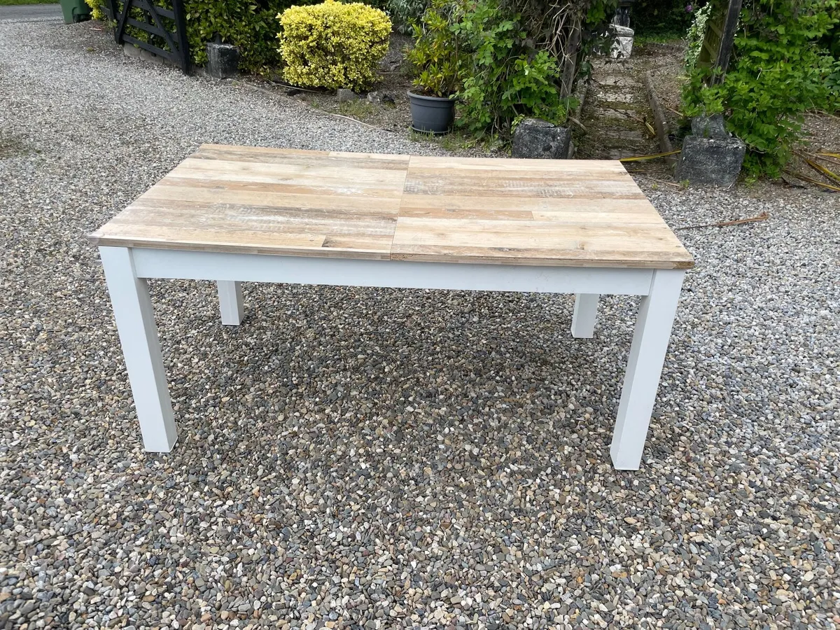 Kitchen Table - Extendable - Image 1