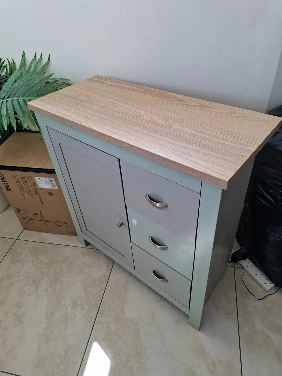 Sideboard - Image 3