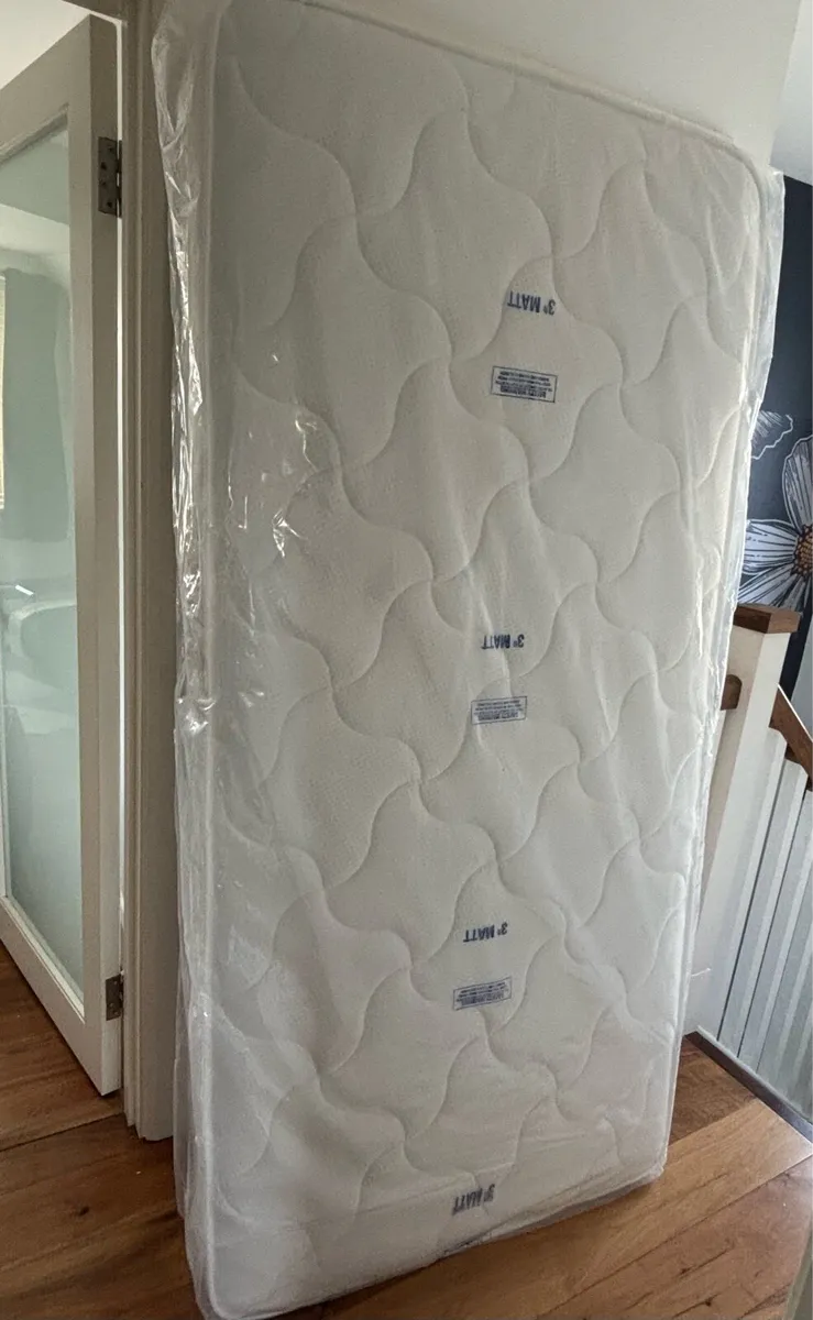 3ft Single Memory Comfort Mattress - Image 1