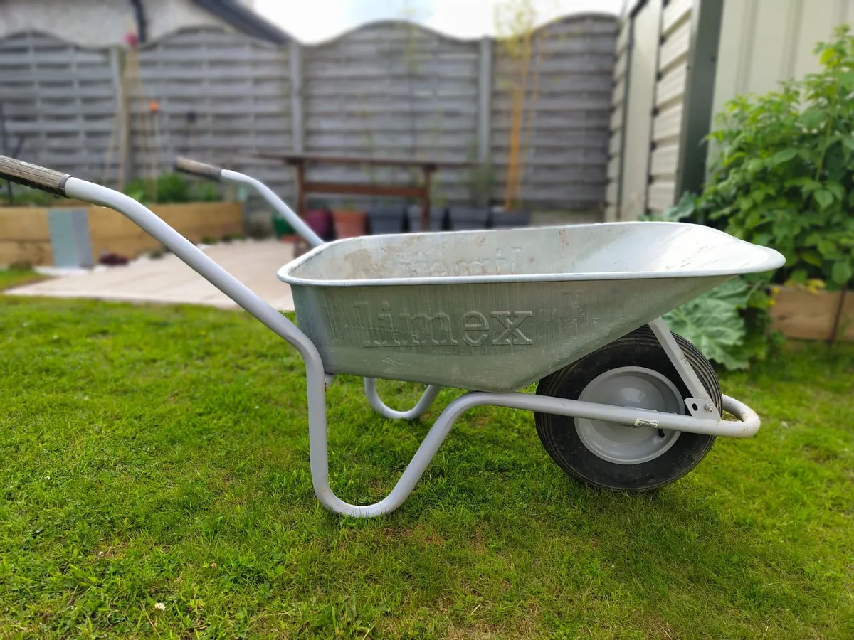 Wheel barrow - Builders Barrow Galvanised 90ltr - Image 1