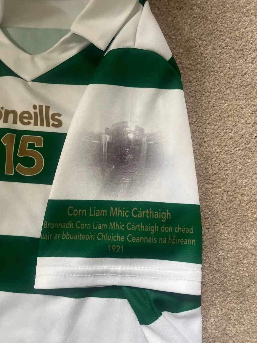Limerick Gaa jersey and tracksuit bottoms - Image 3